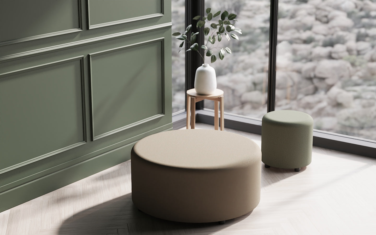 Circle_Stools_3_Arrangement_2_Side_Table